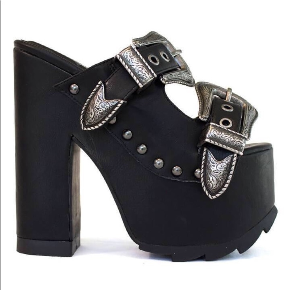 YRU Dreamr platforms Black rocket goth punk sexy 8